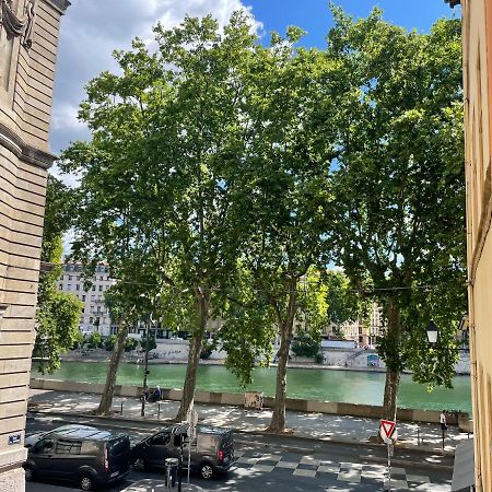 Appartement Cosy Au Coeur Du Vieux Lyon Luaran gambar