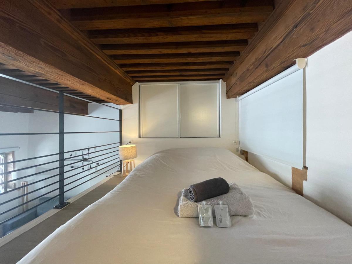 Appartement Cosy Au Coeur Du Vieux Lyon Luaran gambar